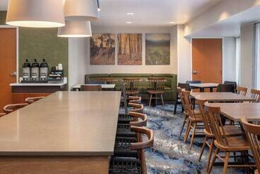 هتل Fairfield Inn Spokane Downtown