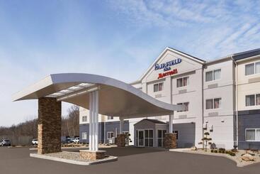 هتل Fairfield Inn By Marriott Warren Niles