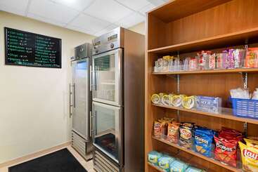 هتل La Quinta By Wyndham Knoxville Airport
