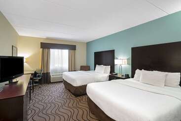 هتل La Quinta By Wyndham Knoxville Airport