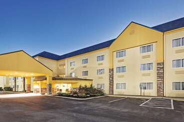 هتل La Quinta By Wyndham Knoxville Airport