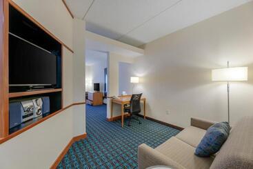 هتل Quality Inn & Suites Sandusky