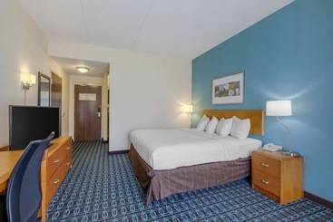 هتل Quality Inn & Suites Sandusky