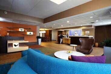 هتل Quality Inn & Suites Sandusky