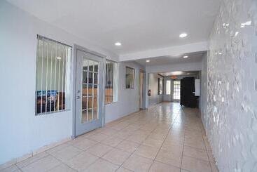 OYO Hotel Midland