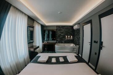 Cesme Marin Butik Otel