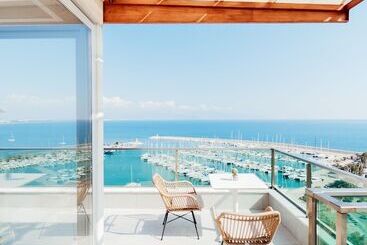 Fortunella Suites & Villas