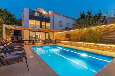 Hedera Estate - Villa Hedera