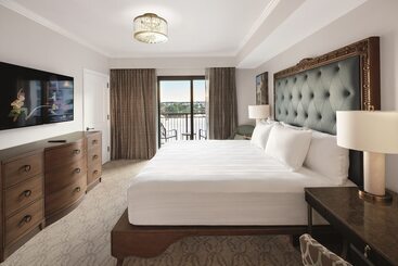 هتل Disney's Riviera Resort