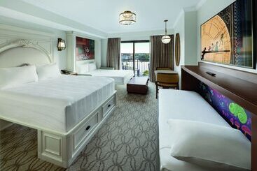 هتل Disney's Riviera Resort