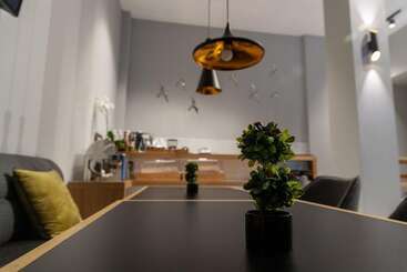 هتل Grand Port Suites