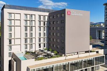 هتل Hilton Garden Inn Windhoek