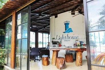هتل Lighthouse