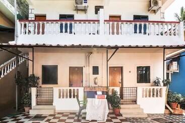 هتل Rosy Guest House By Oyo