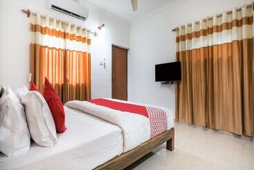 هتل Rosy Guest House By Oyo