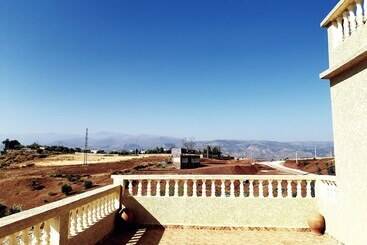 پانسیون Gite Ait Halouane