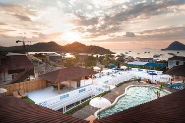 Seaesta Komodo Hostel &