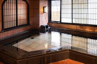 هتل Castle Inn Suzuka