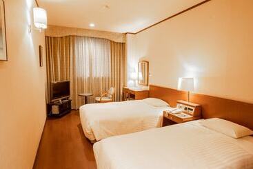 هتل Castle Inn Suzuka