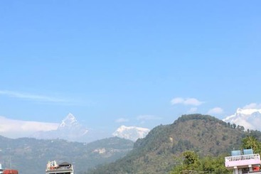هتل Lake Valley