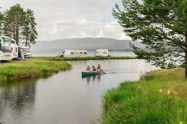 هتل Sveastranda Camping