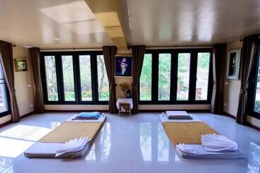 هتل The Organery Retreat