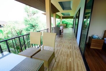 هتل The Organery Retreat