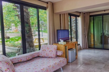 هتل The Organery Retreat