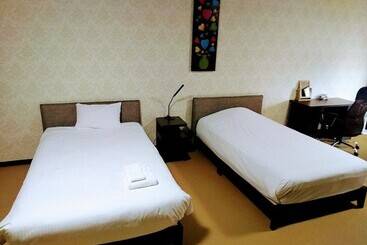 هتل White Beachi Inn Ishikawa