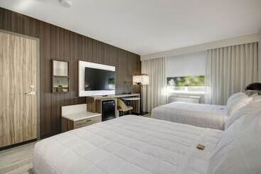 هتل Wyndham Garden Sacramento Airport Natomas