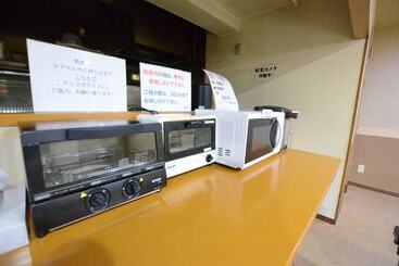 Kumamoto Capsule Hotel Hostel, Caters To Men
