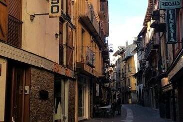 پانسیون Hostal Di Verena