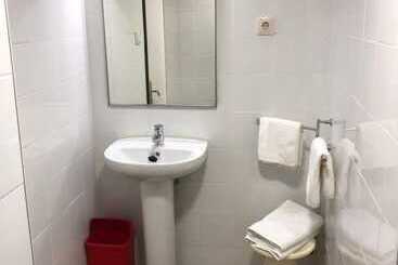 پانسیون Hostal Di Verena