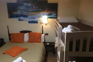 פנסיון Hostal Di Verena