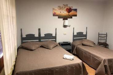 پانسیون Hostal Di Verena