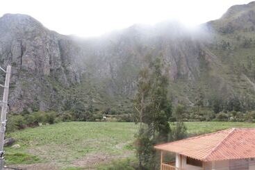 پانسیون Inka Khawarina Tambo Lodge