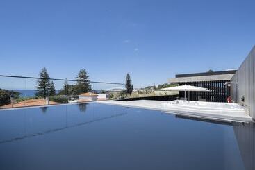 Aqua Populo Eco Village