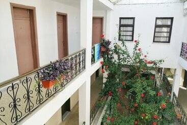 Assos Büyük Yıldızsaray Otel