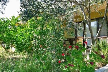 Assos Büyük Yıldızsaray Otel