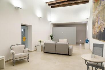 هتل Il Tesoro Smart Suite & Spa