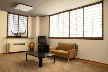 La Vista Hotel Tsugaike   Stay On The Slopes