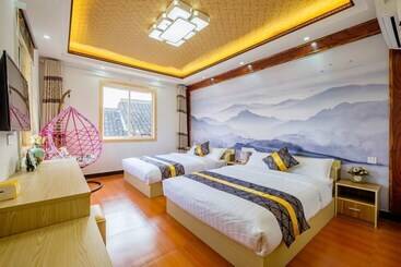 پانسیون Dongzha Renjia Inn