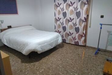 پانسیون Habitaciones Petrer