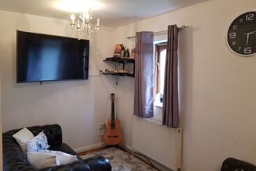 پانسیون Oxford Imperial Guest House