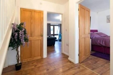 پانسیون Oxford Imperial Guest House