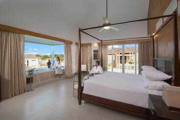 هتل Royal Villas  Cofresi 6