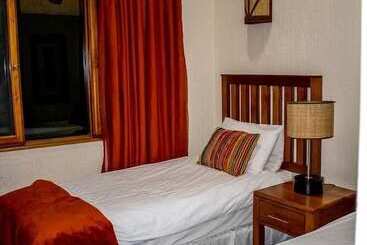 Legend Safaris   Kruger Park Lodge