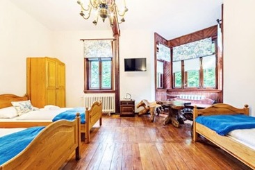 پانسیون Apartamenty Everysky   Willa Grota