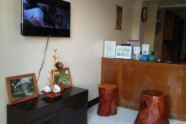بنسيون Ddd Habitat Dormitory   Tacloban