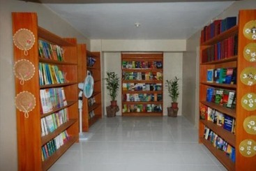 پانسیون Ddd Habitat Dormitory   Tacloban